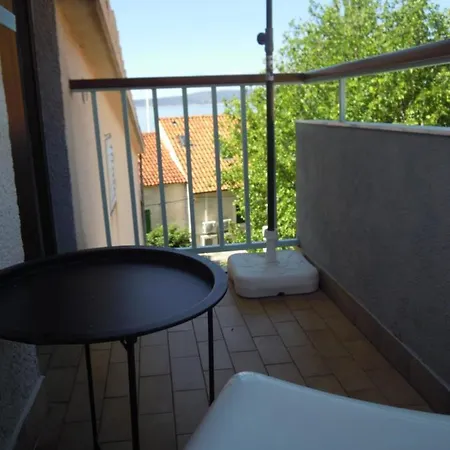 Sp Small Loft - No Parking *