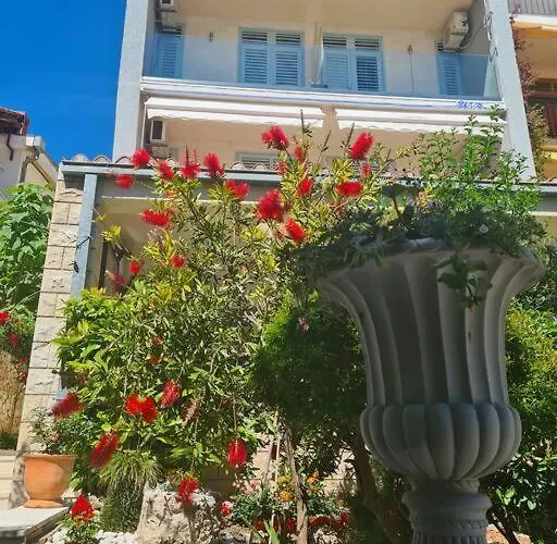 Sp Small Loft-no Parking Affittacamere *